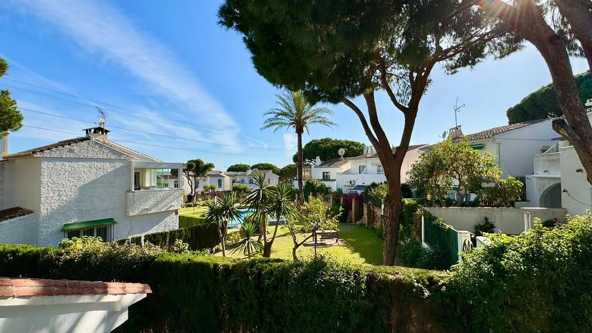 Apartment Bright, Cozy Flat Close To The Beach Sitio de Calahonda